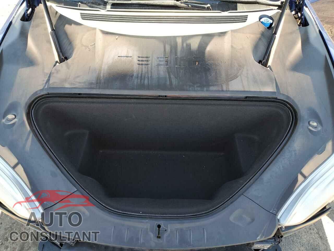 TESLA MODEL S 2019 - 5YJSA1E40KF332077