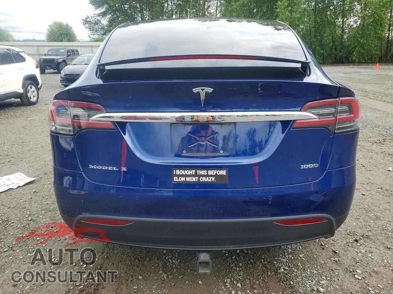TESLA MODEL X 2018 - 5YJXCAE27JF105224