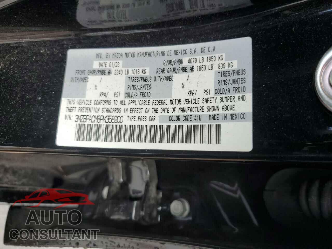 MAZDA 3 2023 - 3MZBPACM8PM358900