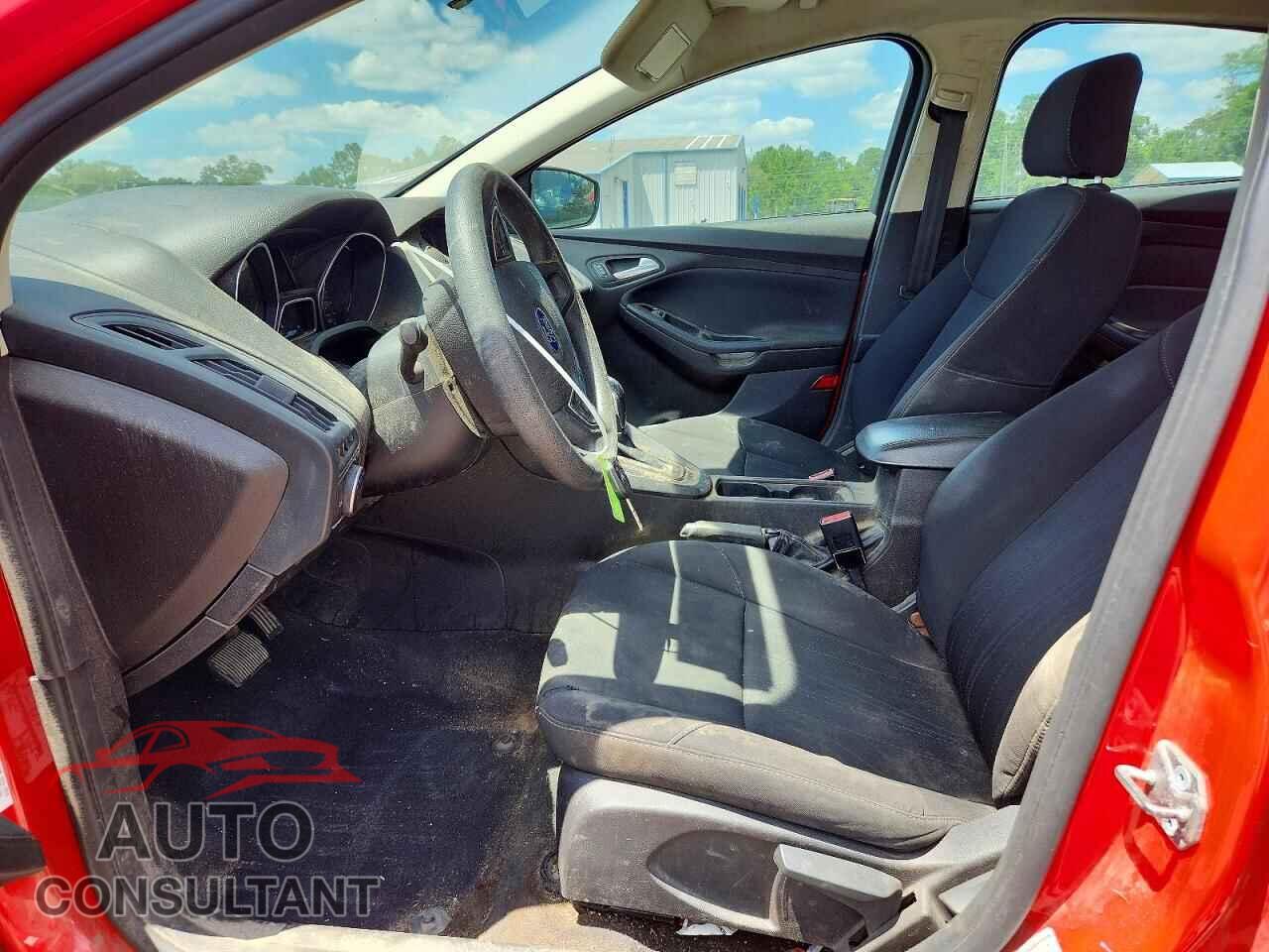 FORD FOCUS 2016 - 1FADP3F28GL279803
