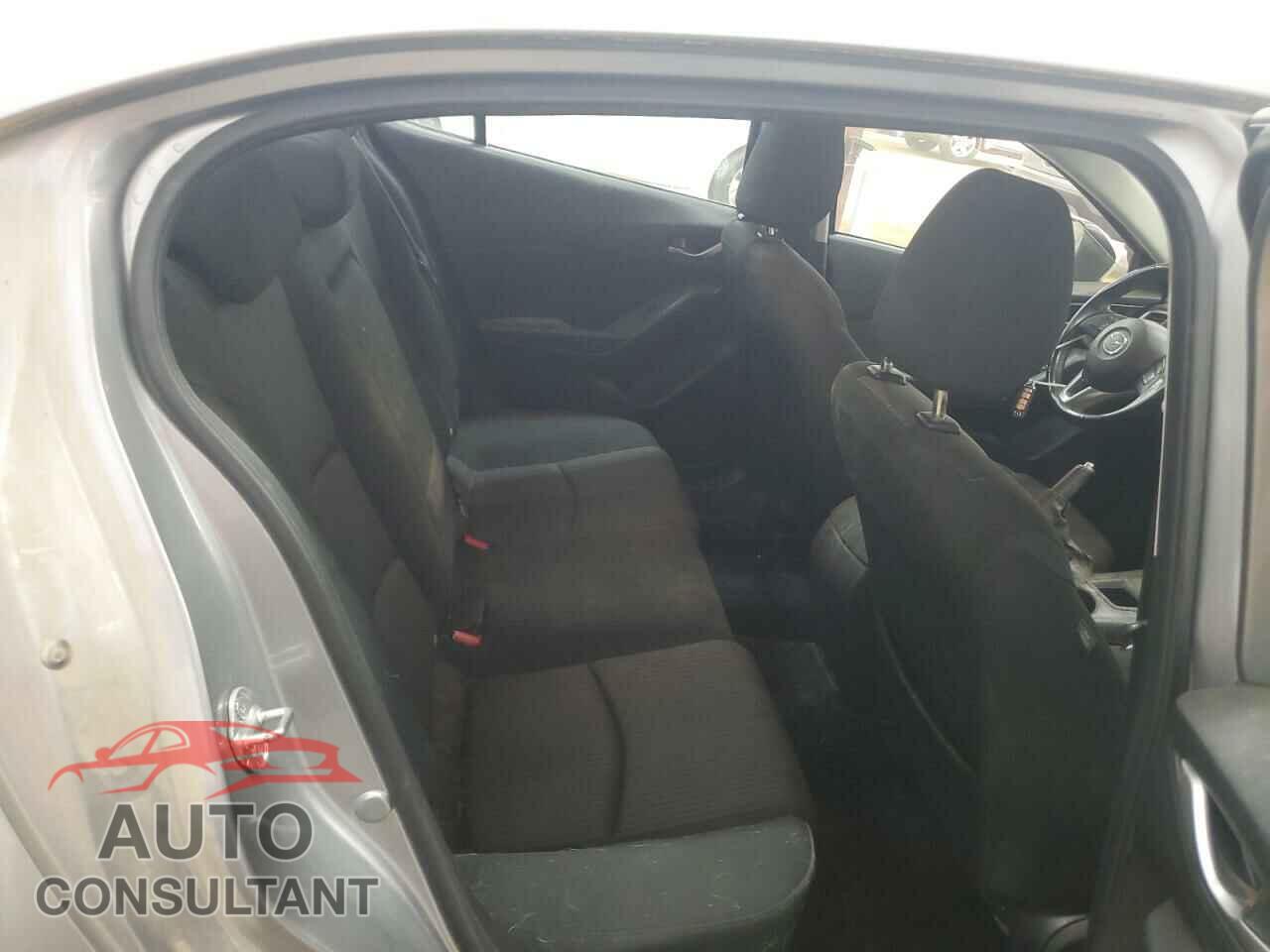 MAZDA 3 2014 - JM1BM1V78E1182007