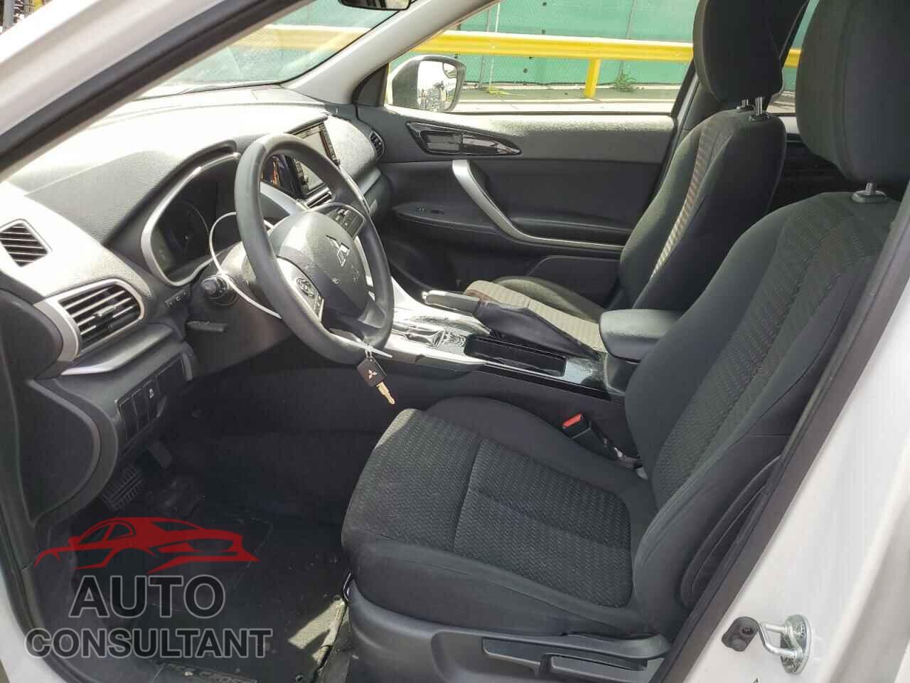 MITSUBISHI ECLIPSE 2018 - JA4AT3AA9JZ058605