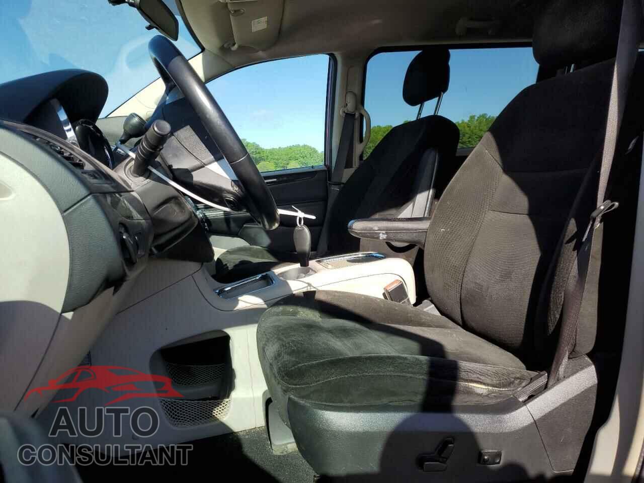 DODGE CARAVAN 2015 - 2C4RDGCG2FR718449