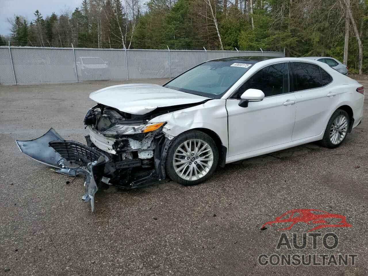 TOYOTA CAMRY 2018 - 4T1B11HK9JU052718