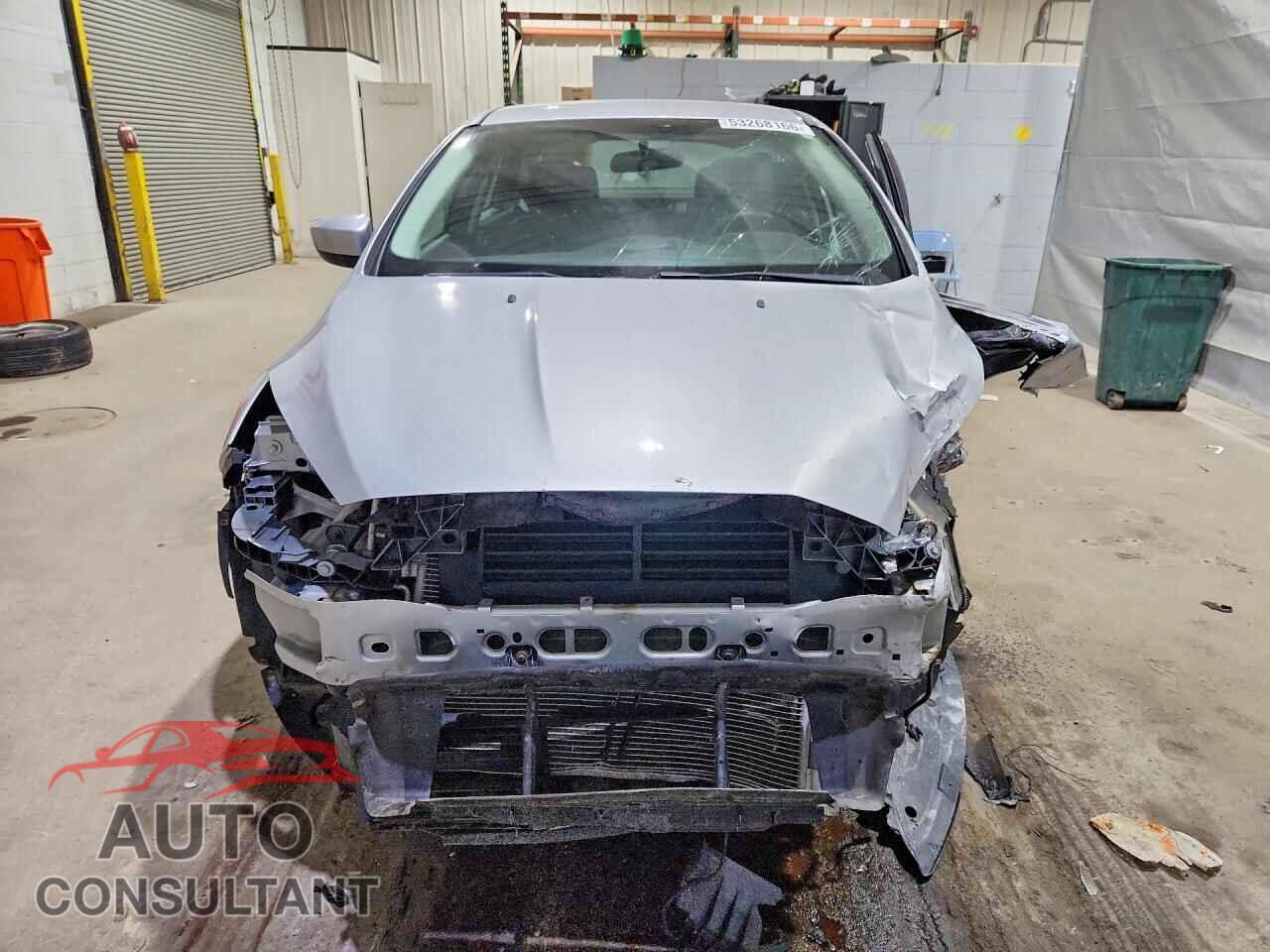 FORD FOCUS 2018 - 1FADP3F27JL207479