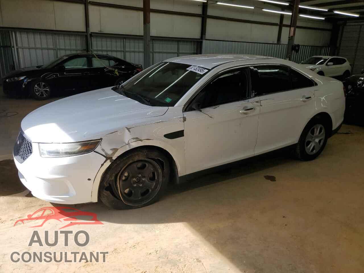 FORD TAURUS 2017 - 1FAHP2MK2HG130991