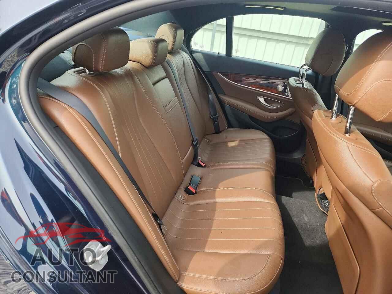 MERCEDES-BENZ E-CLASS 2017 - WDDZF4KBXHA206529
