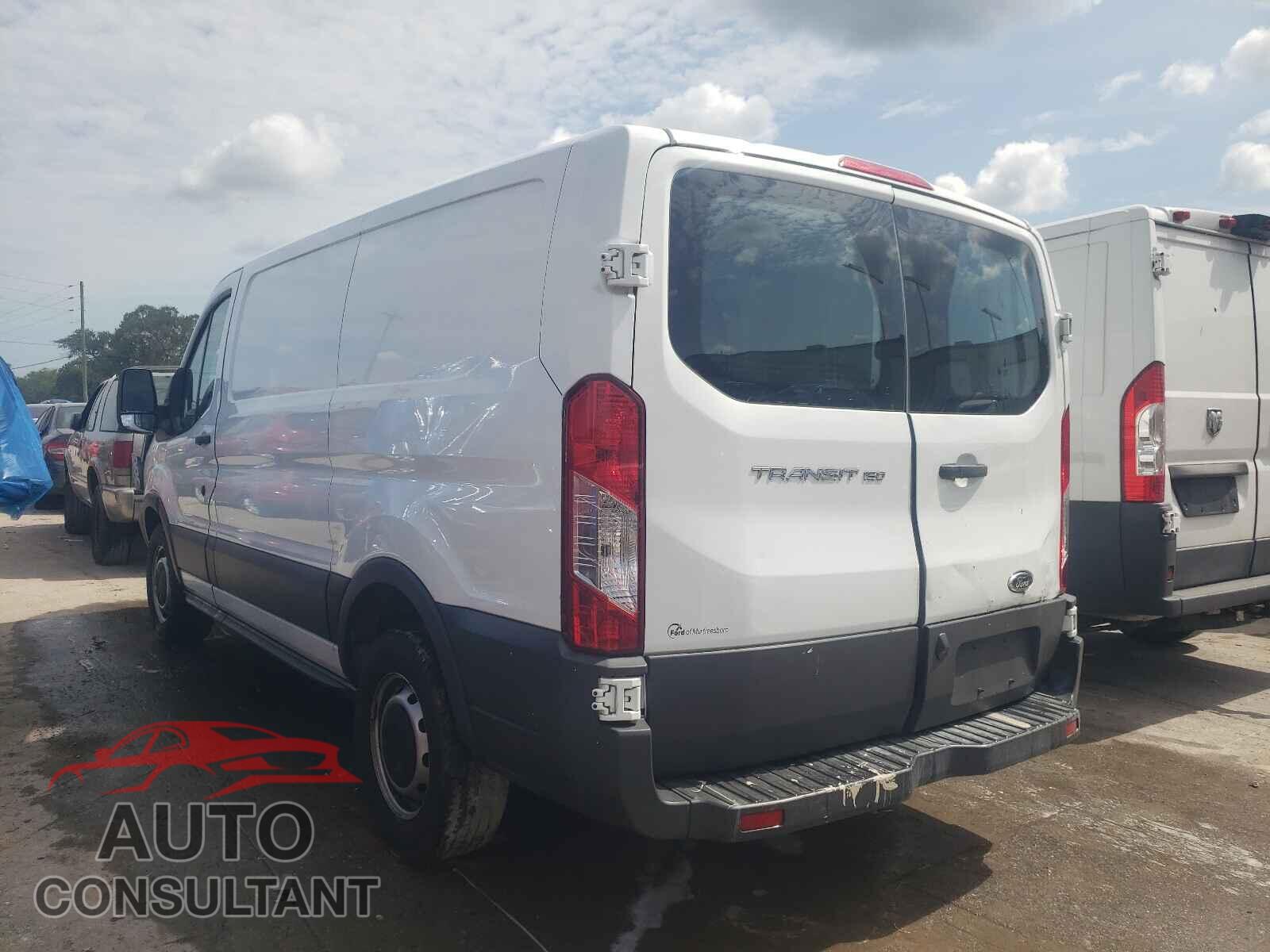 FORD TRANSIT CO 2017 - 1FTYE1ZM8HKB13551