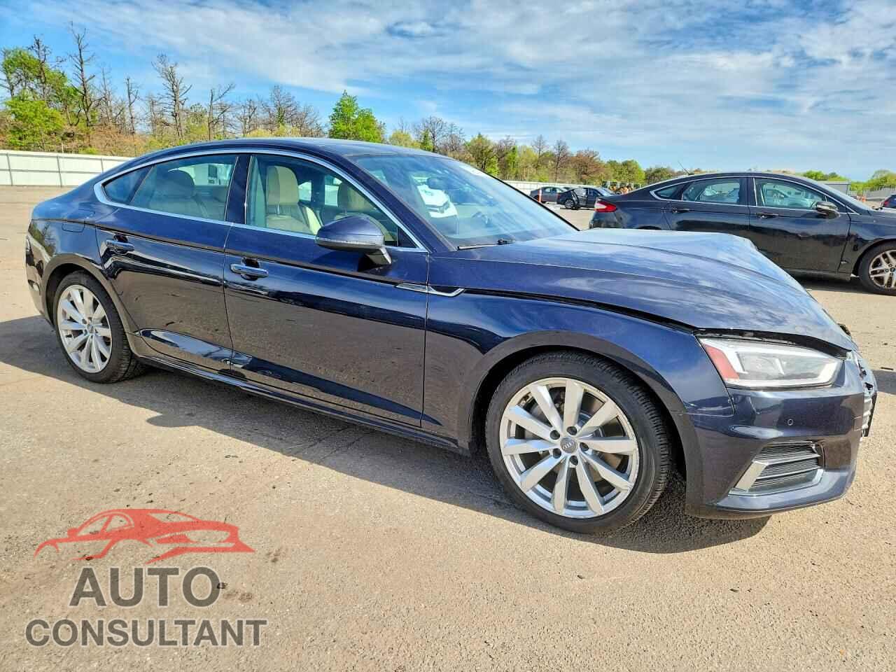AUDI A5 2018 - WAUBNCF51JA062000