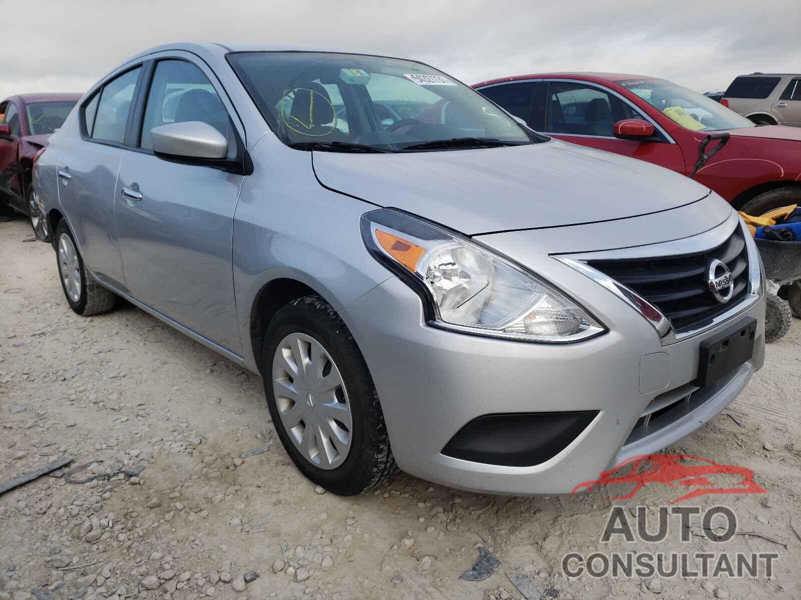 NISSAN VERSA 2019 - 3N1CN7AP1KL857066