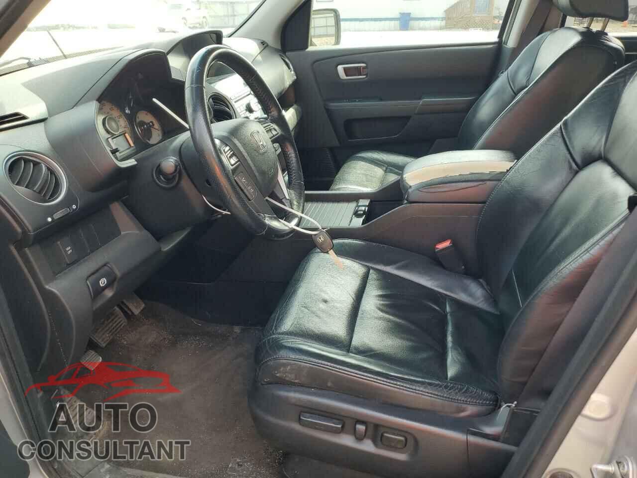 HONDA PILOT 2011 - 5FNYF4H70BB077207