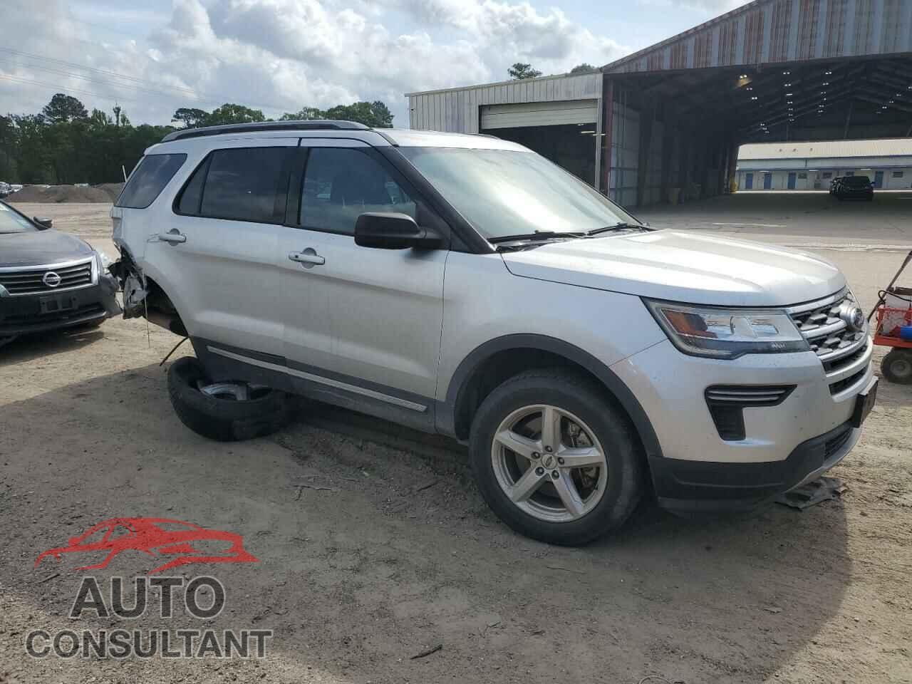 FORD EXPLORER 2018 - 1FM5K7D85JGB97096