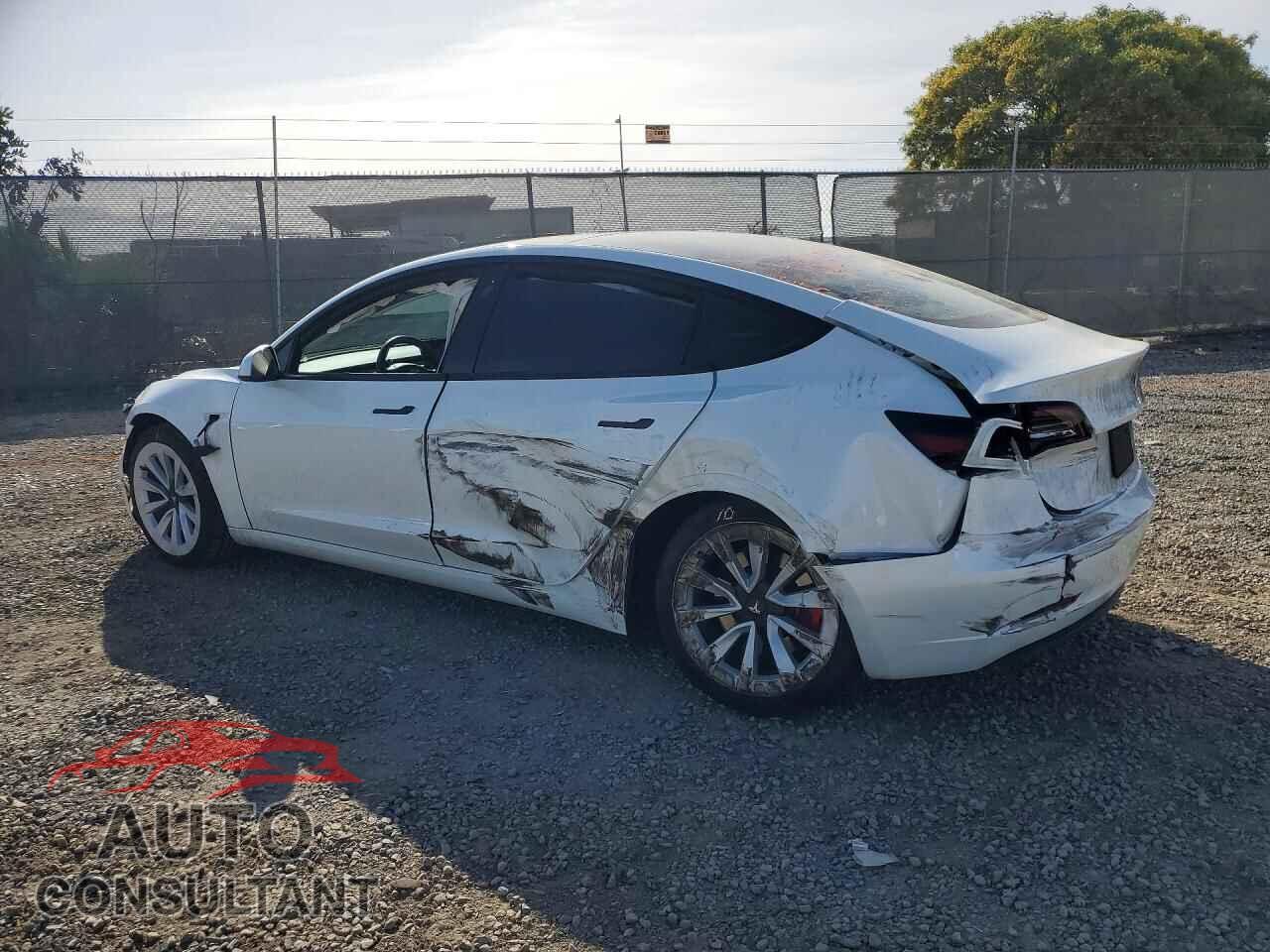 TESLA MODEL 3 2023 - 5YJ3E1EA8PF565890