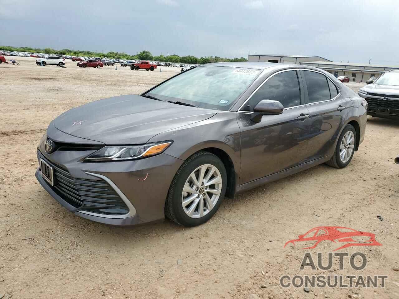 TOYOTA CAMRY 2023 - 4T1C11AKXPU134674