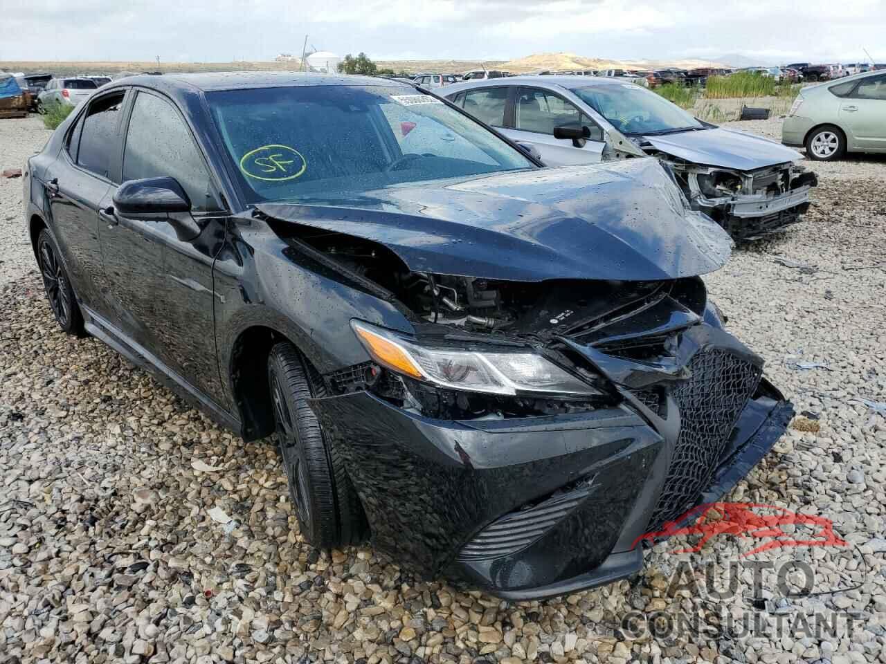 TOYOTA CAMRY 2020 - 4T1G11BK0LU015204