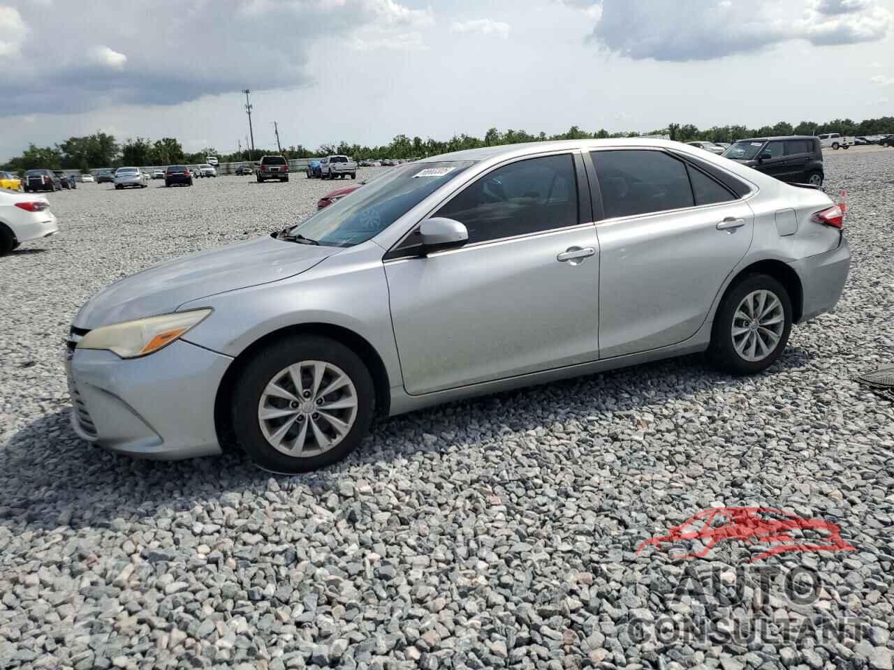 TOYOTA CAMRY 2017 - 4T1BF1FK1HU701958