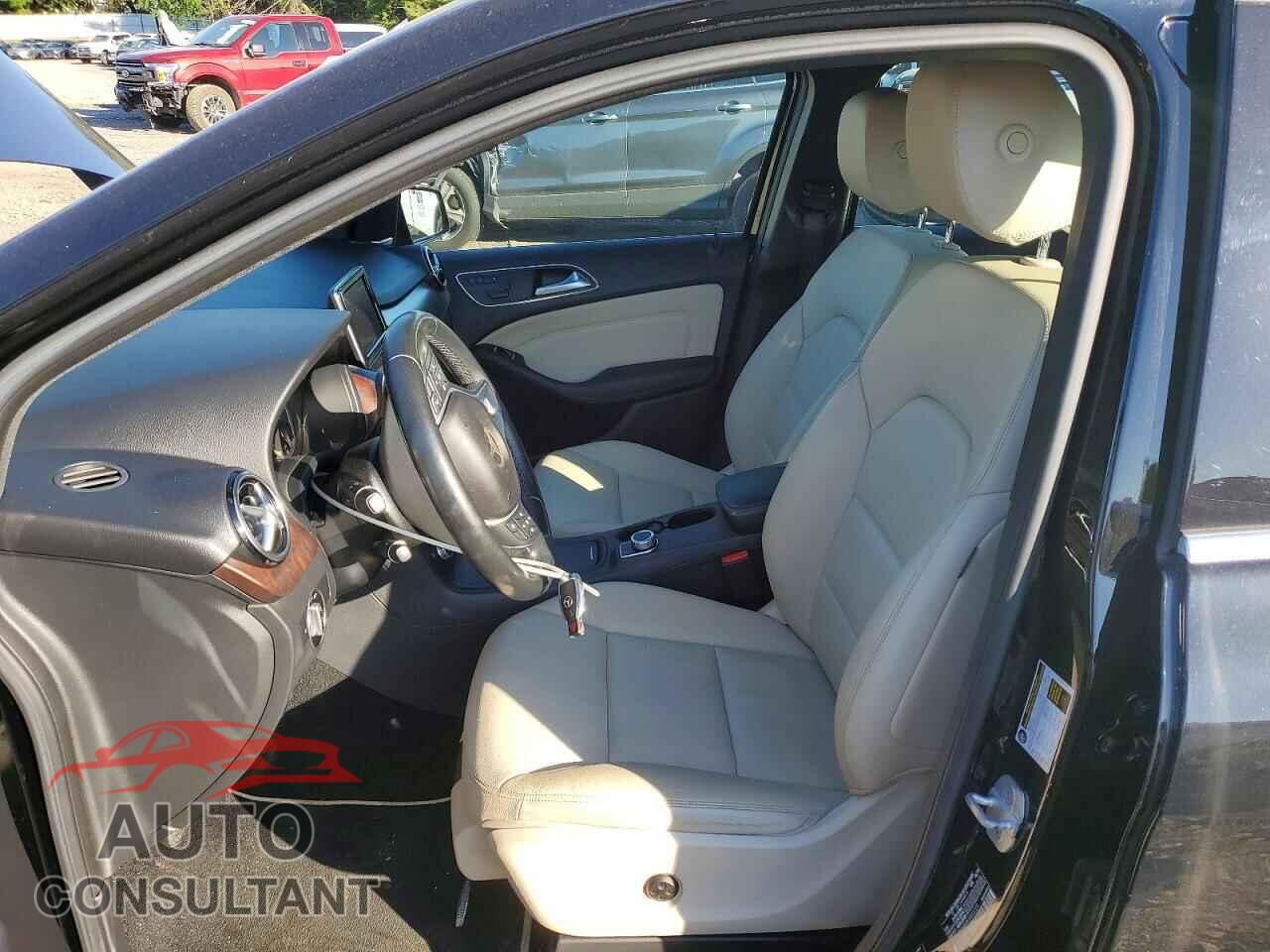 MERCEDES-BENZ B-CLASS 2014 - WDDVP9AB3EJ003729