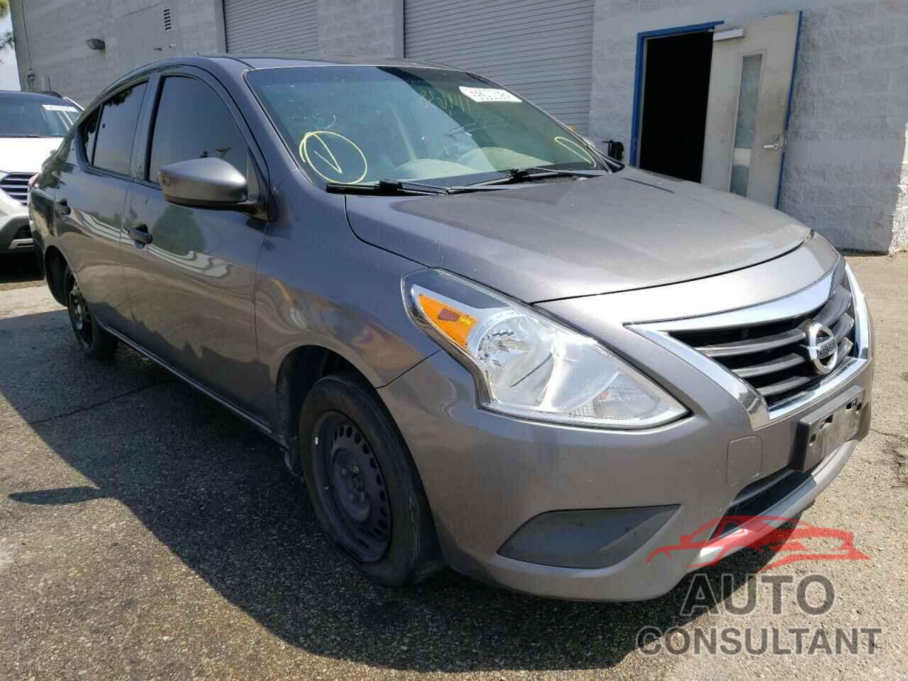 NISSAN VERSA 2017 - 3N1CN7AP8HL801005