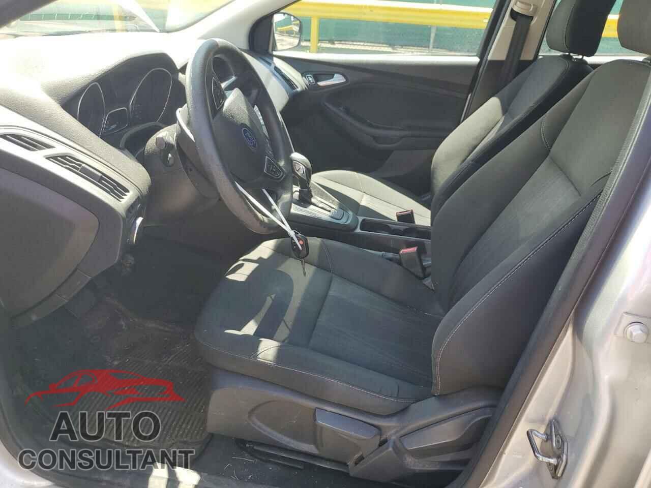 FORD FOCUS 2016 - 1FADP3K26GL259457