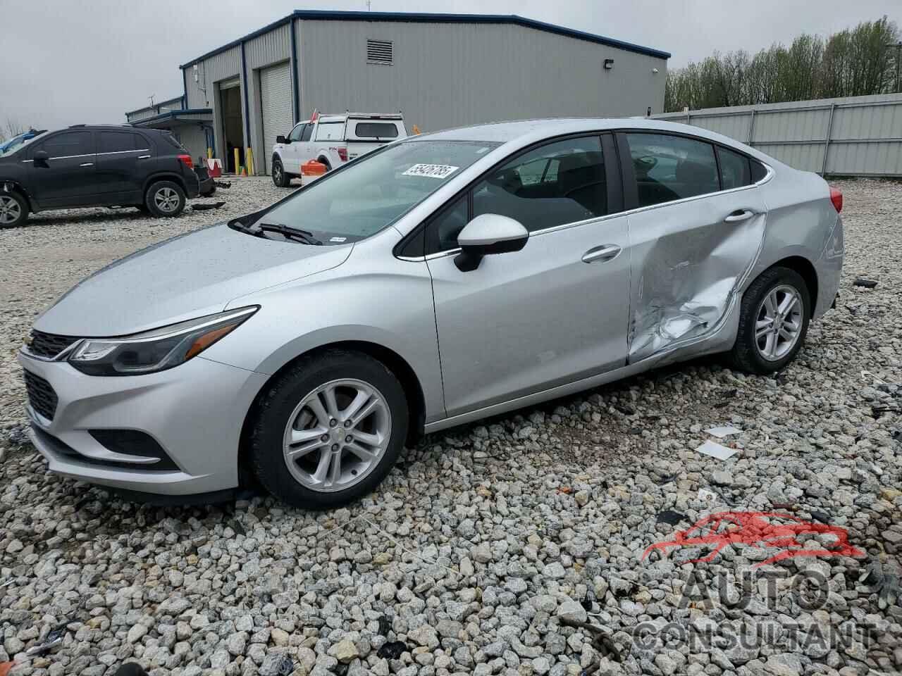 CHEVROLET CRUZE 2017 - 1G1BE5SMXH7242572