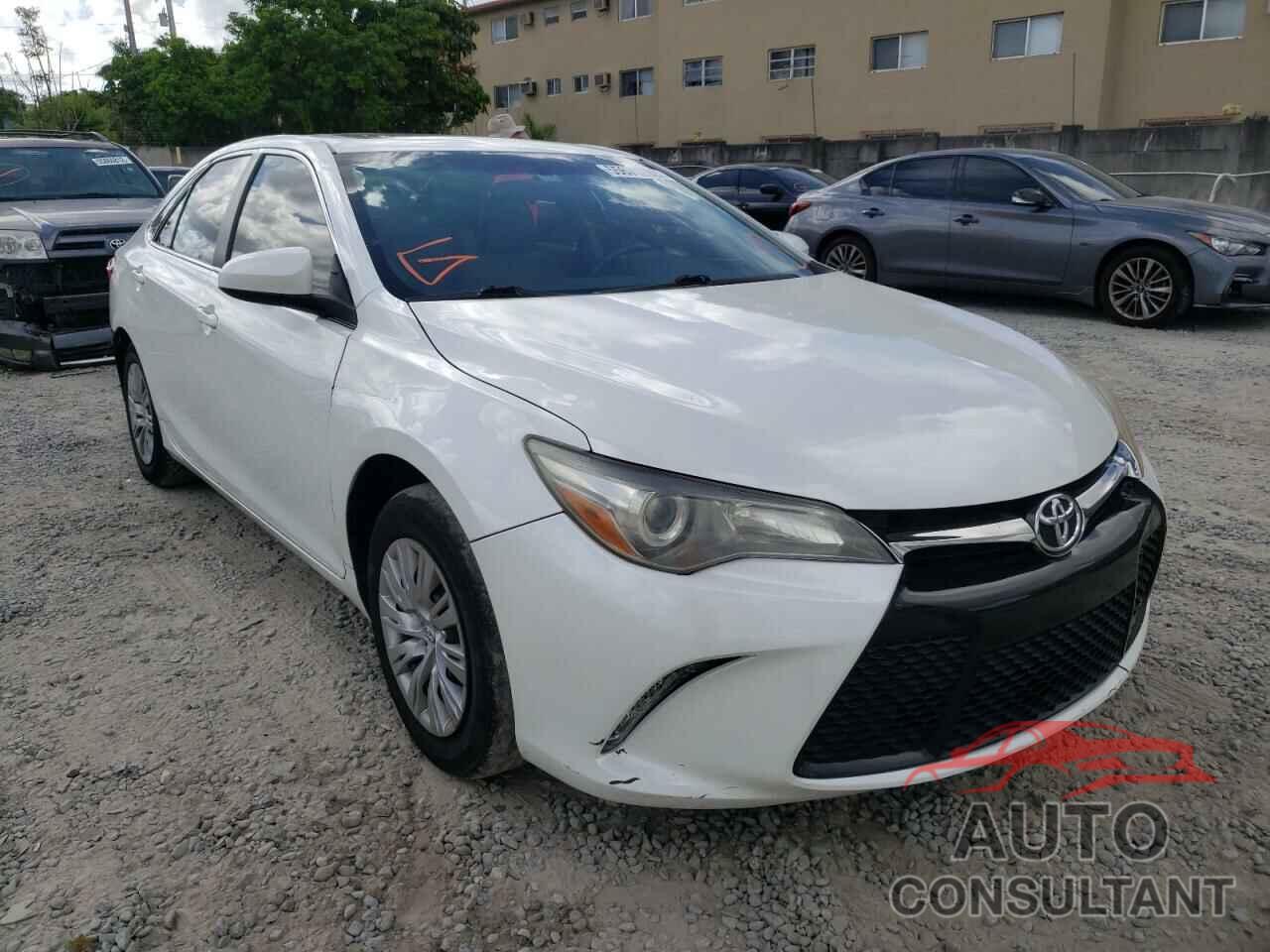TOYOTA CAMRY 2016 - 4T1BF1FK2GU174916