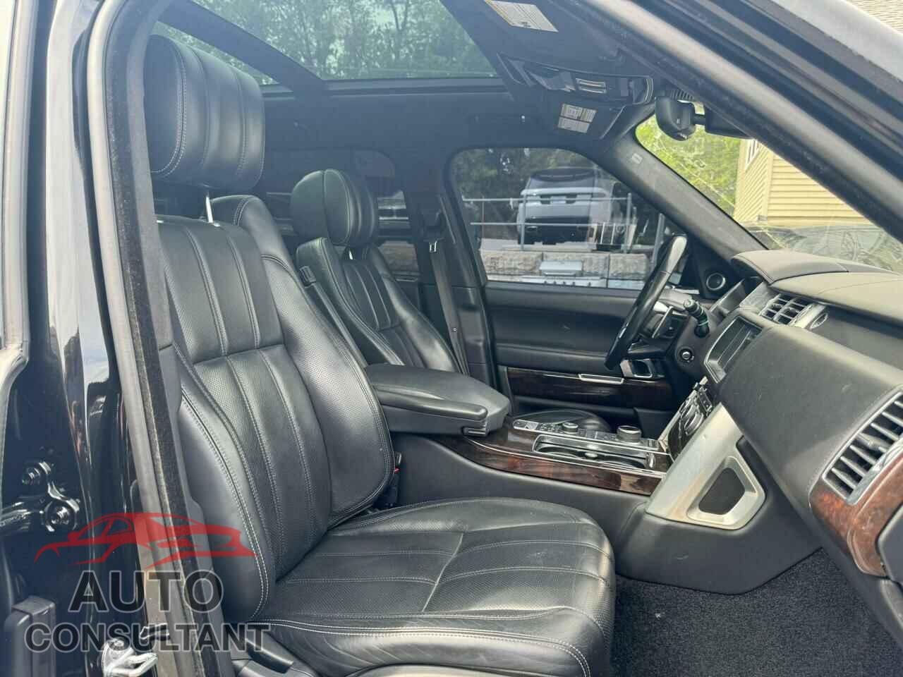 LAND ROVER RANGEROVER 2017 - SALGV2FE4HA320564