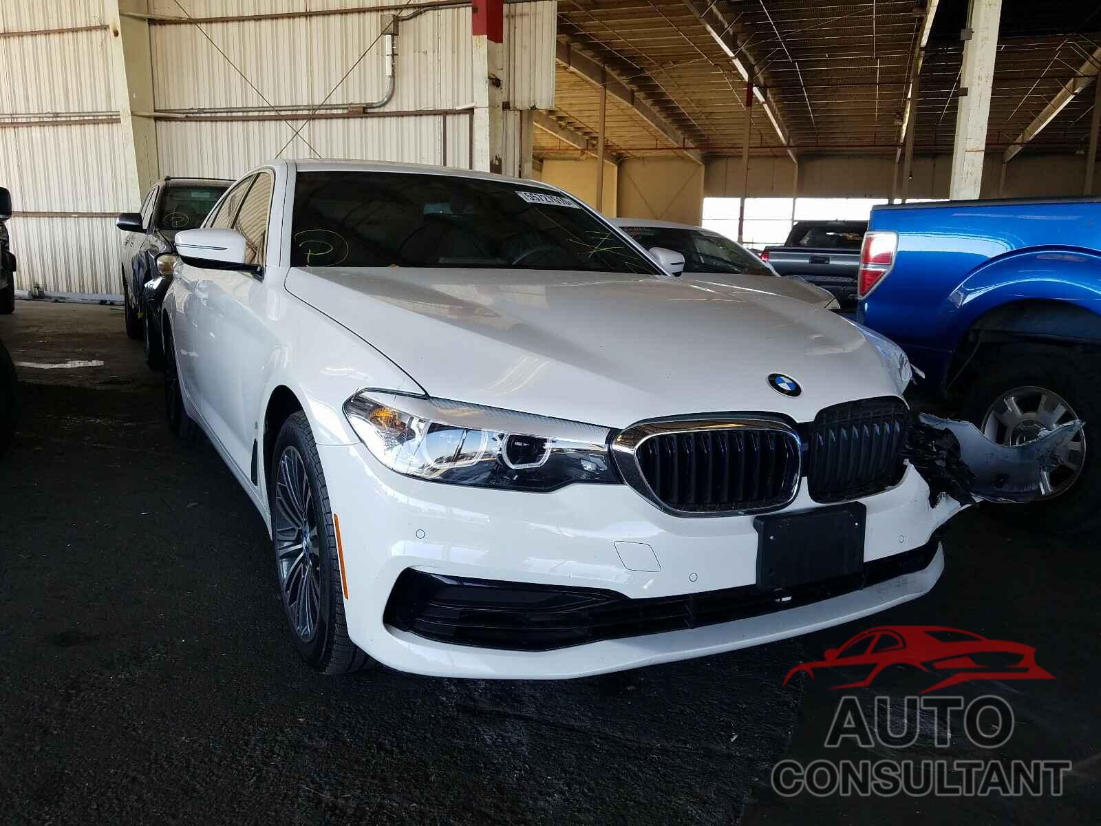 BMW 5 SERIES 2019 - WBAJA9C58KB393103