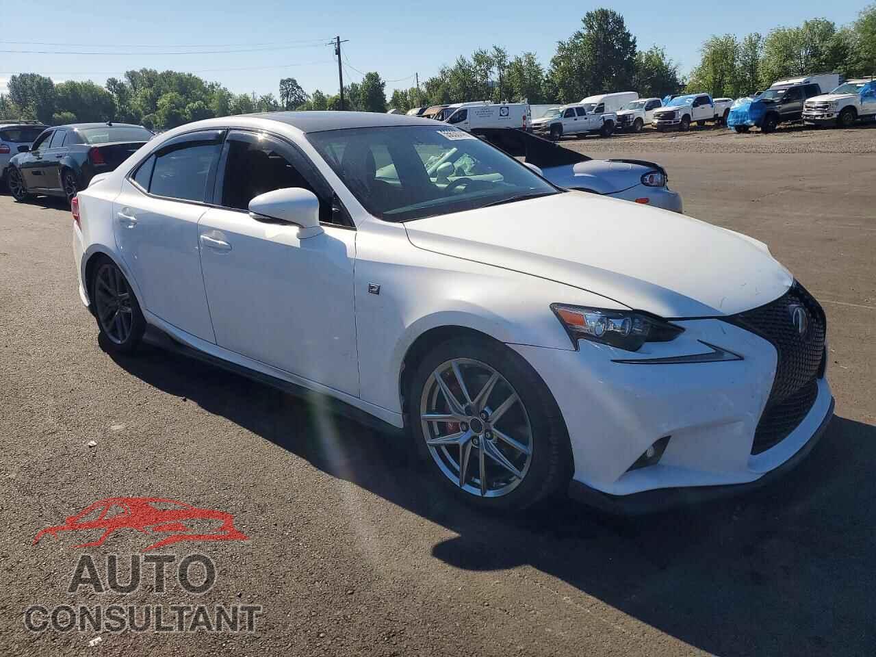 LEXUS IS 2015 - JTHBE1D28F5020907