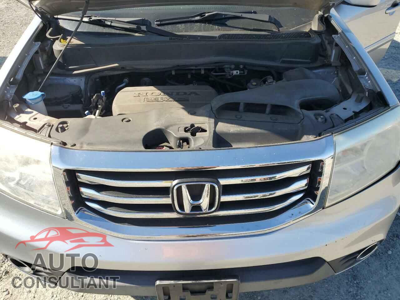 HONDA PILOT 2014 - 5FNYF4H70EB019831
