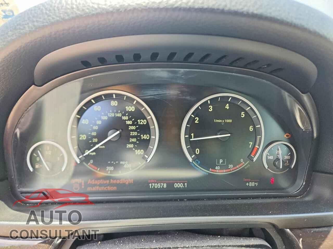 BMW 5 SERIES 2014 - WBA5B1C54ED481302
