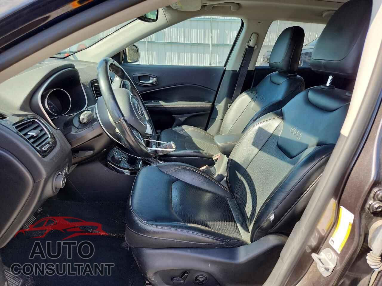 JEEP COMPASS 2018 - 3C4NJDCB9JT470605
