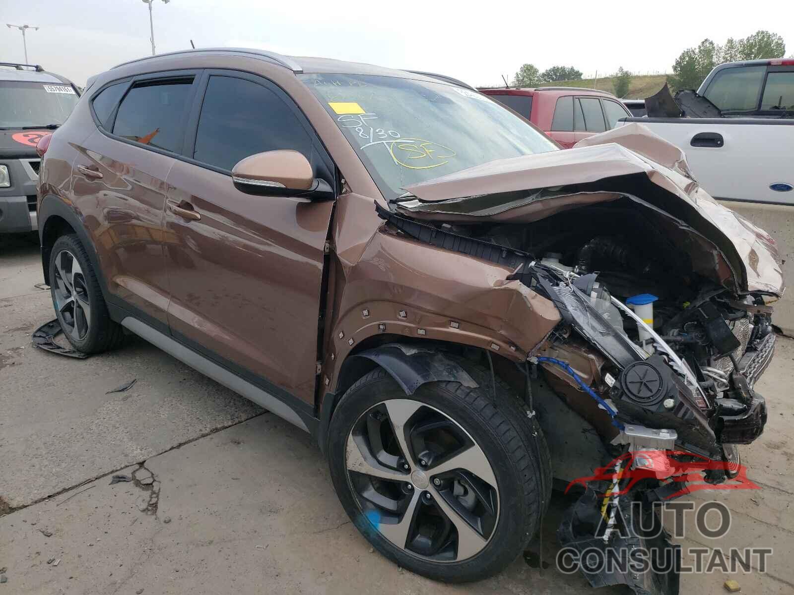 HYUNDAI TUCSON 2017 - KM8J3CA22HU379709