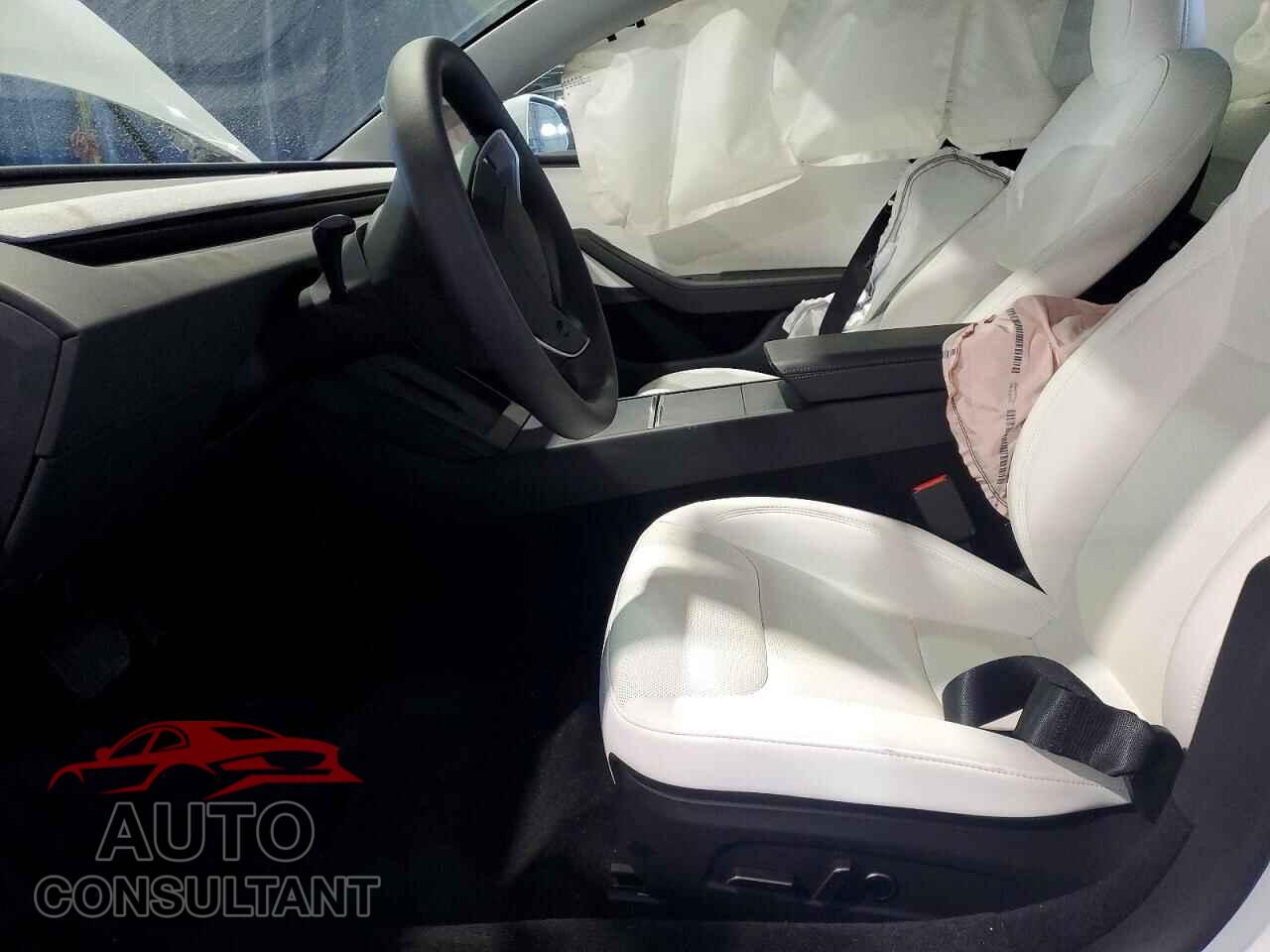 TESLA MODEL 3 2026 - 5YJ3E1EA1TF139727