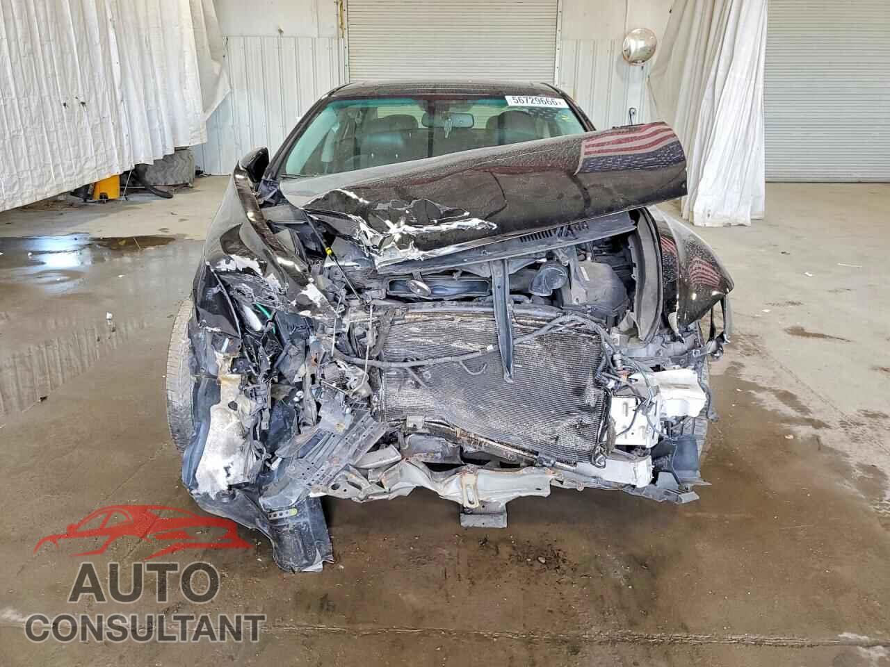 LEXUS LS460 2015 - JTHCL5EF3F5023393