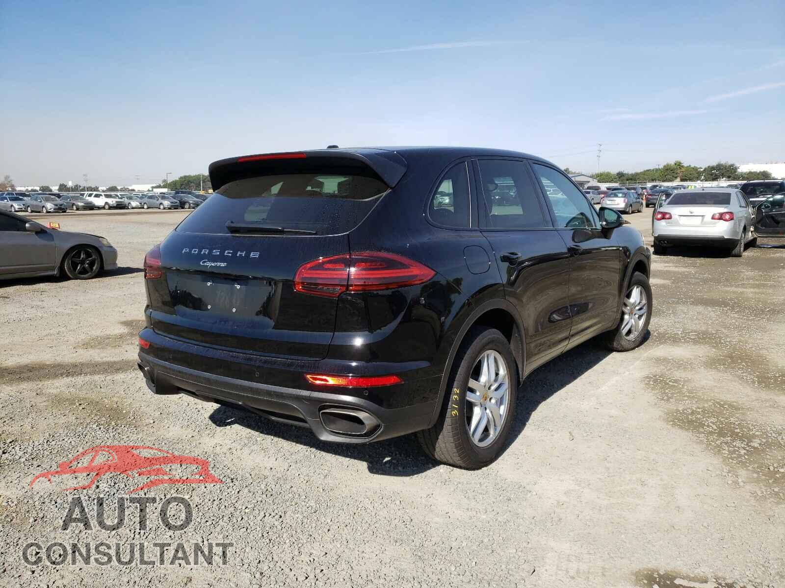 PORSCHE CAYENNE 2016 - WP1AA2A29GKA09032