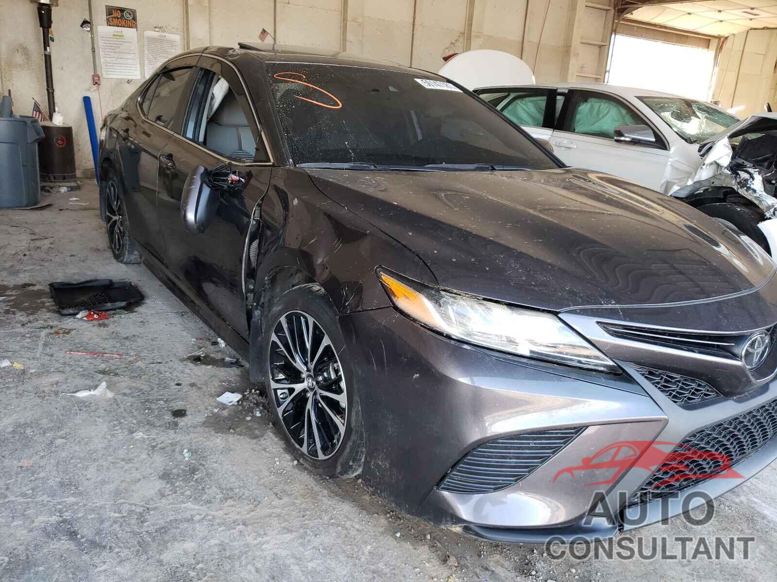 TOYOTA CAMRY 2019 - 4T1B11HK1KU687711