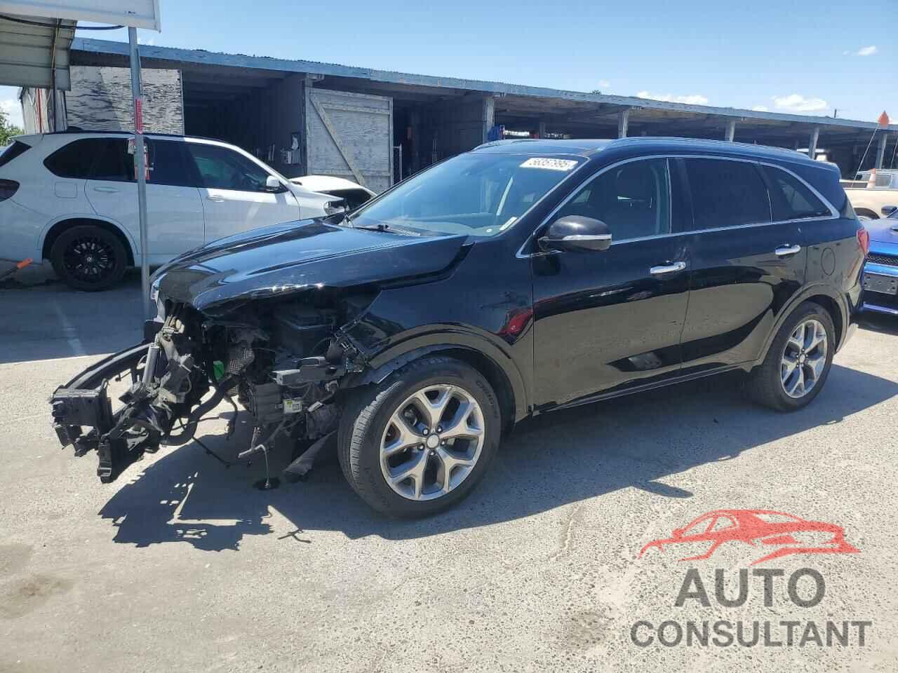 KIA SORENTO 2018 - 5XYPK4A56JG370102