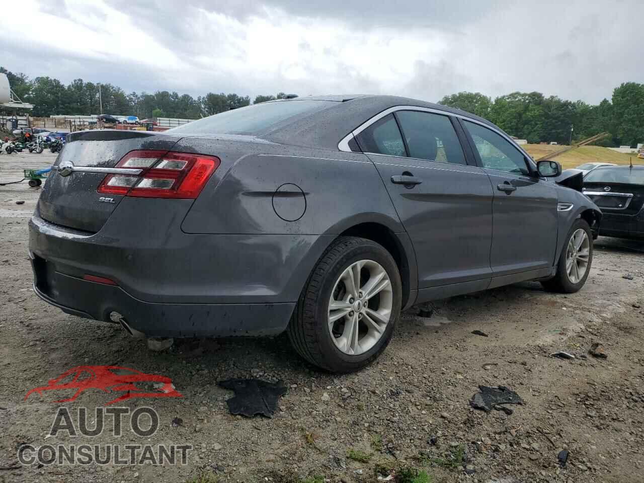 FORD TAURUS 2015 - 1FAHP2E88FG104346
