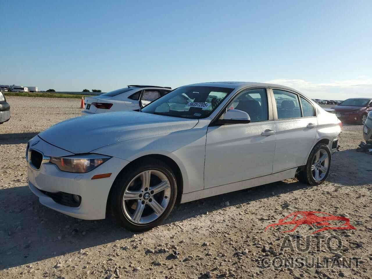 BMW 3 SERIES 2014 - WBA3B5G5XENS07962