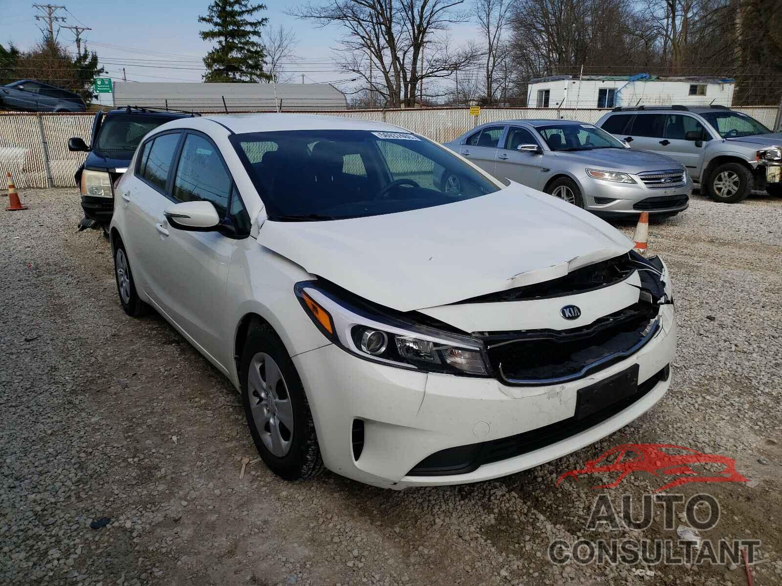 KIA FORTE 2017 - KNAFK5A87H5668055