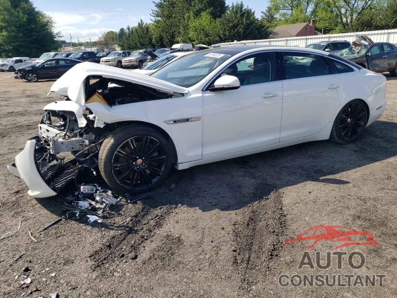 JAGUAR XJ 2016 - SAJWA2GE9GMW01593
