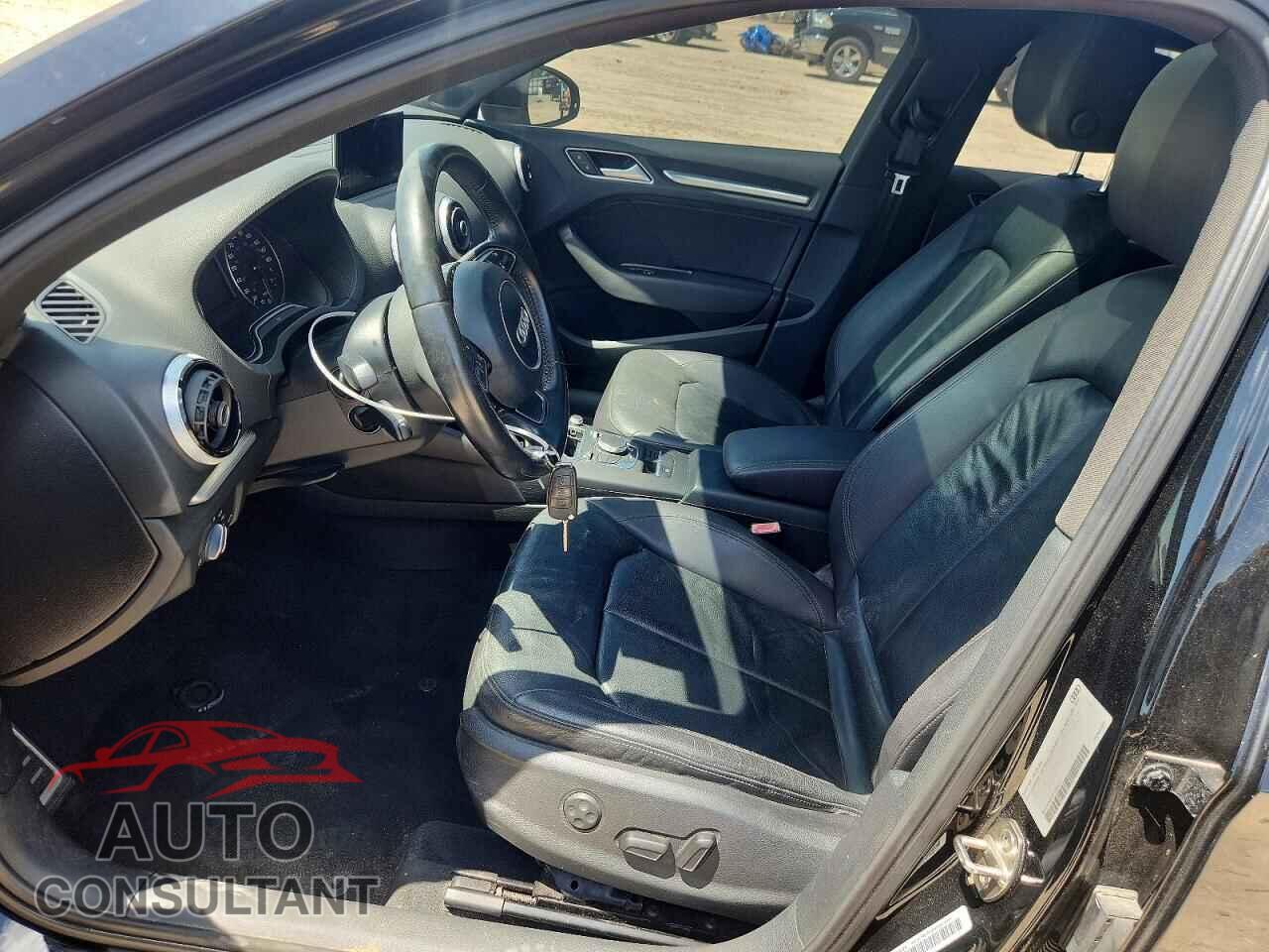 AUDI A3 2015 - WAUACGFF7F1065217