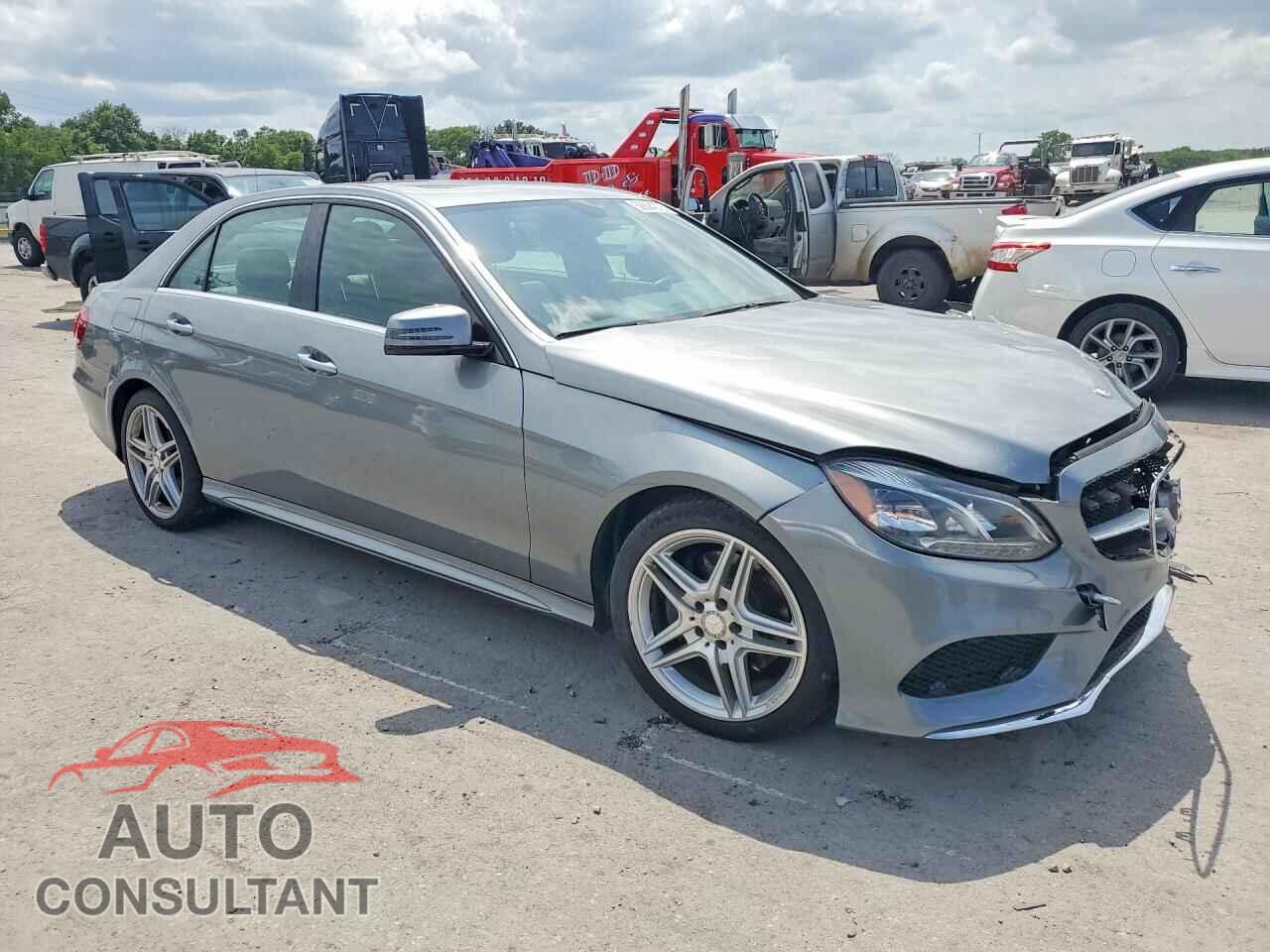 MERCEDES-BENZ E-CLASS 2014 - WDDHF5KB3EA807374