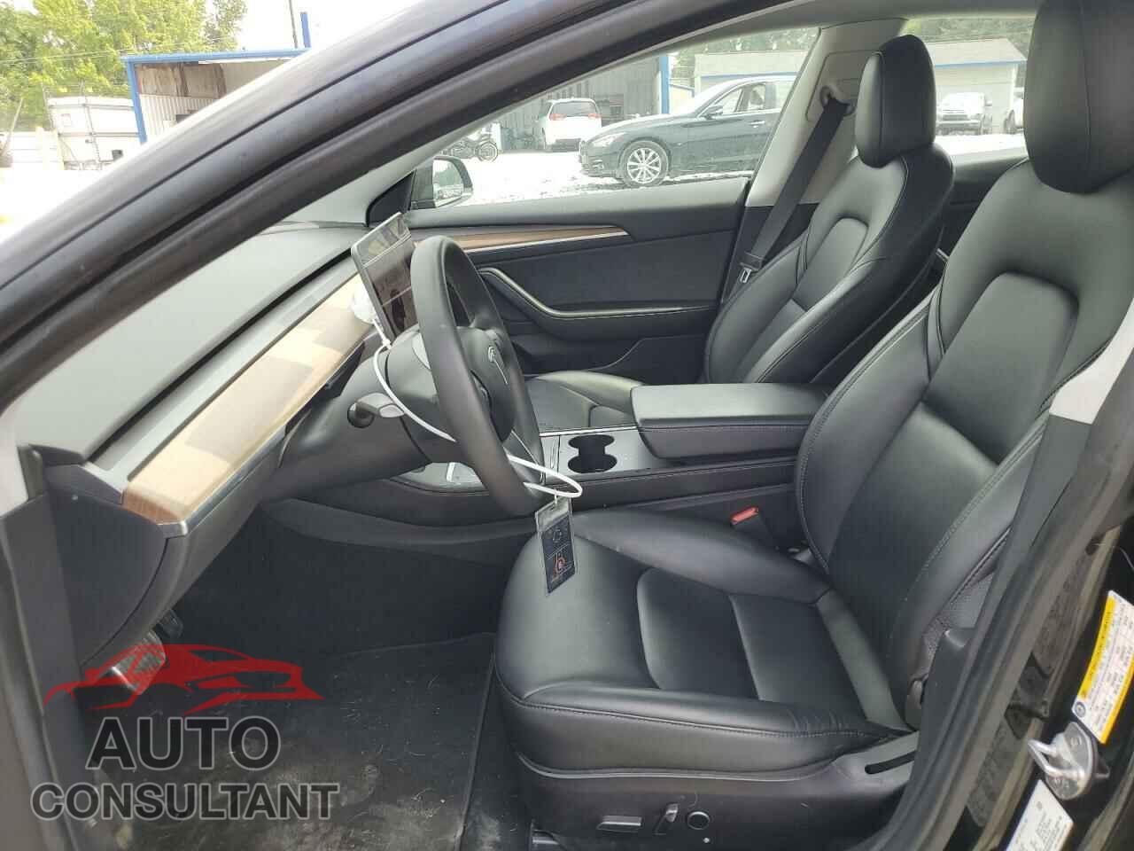 TESLA MODEL 3 2021 - 5YJ3E1EB6MF097159