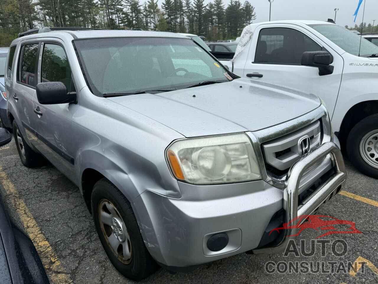 HONDA PILOT 2010 - 5FNYF4H21AB032893