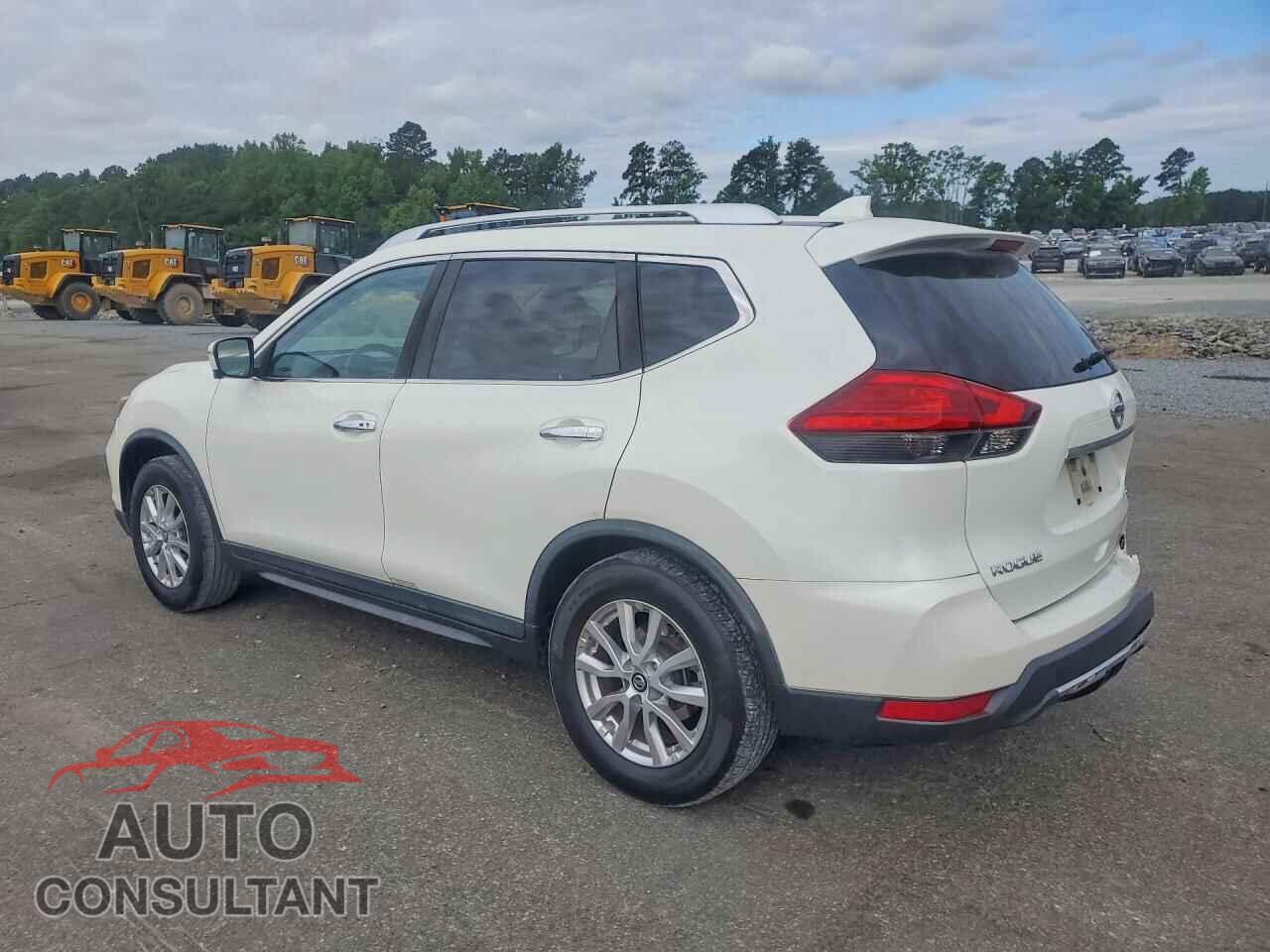NISSAN ROGUE 2017 - KNMAT2MTXHP521614