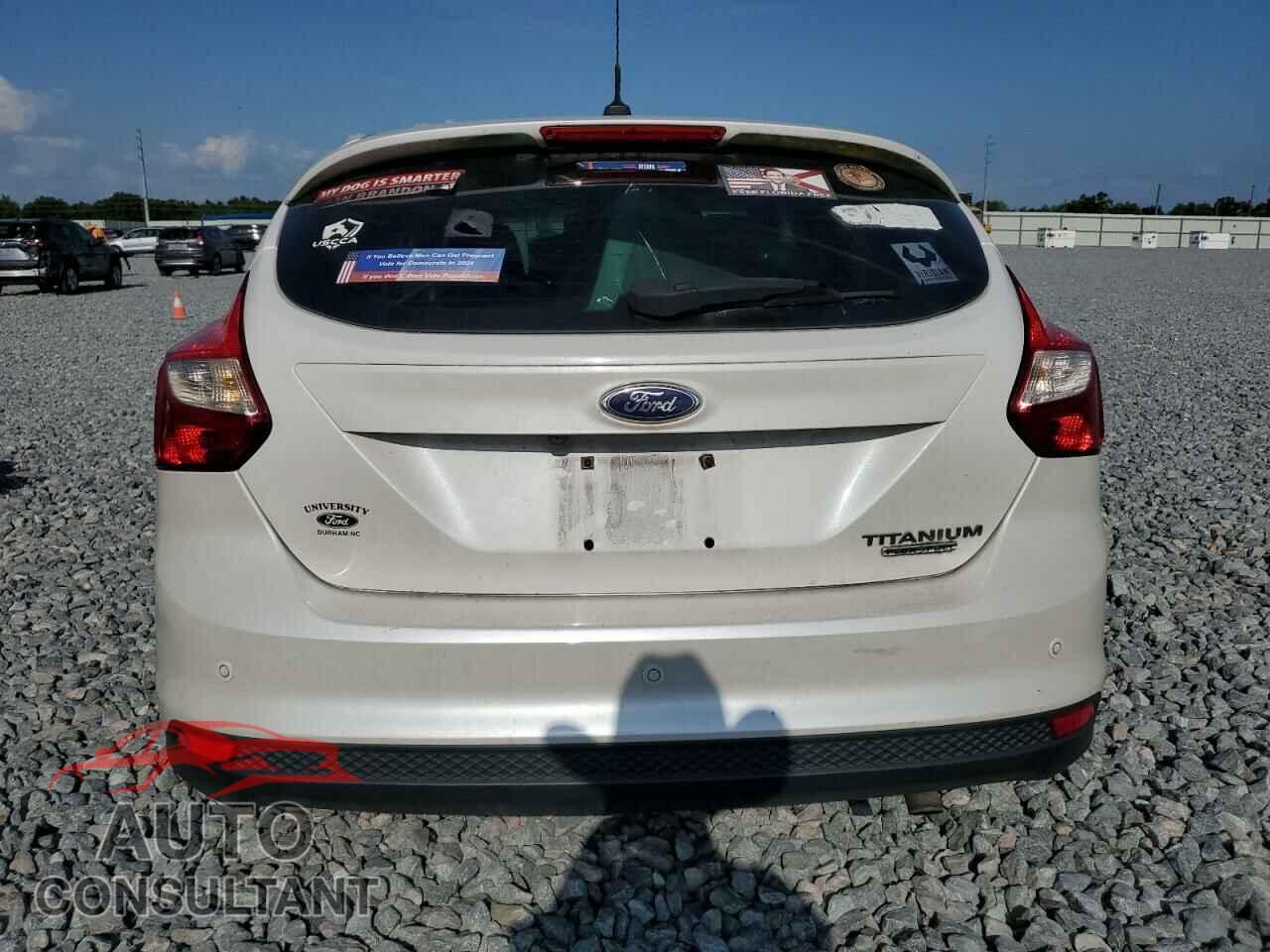 FORD FOCUS 2012 - 1FAHP3N25CL472648