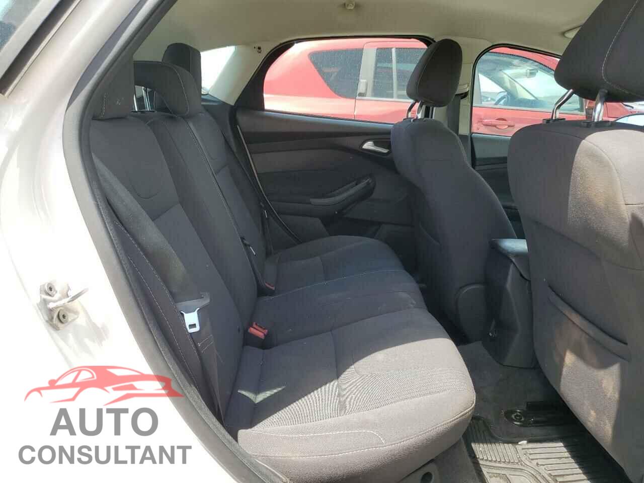 FORD FOCUS 2012 - 1FAHP3N21CL284970