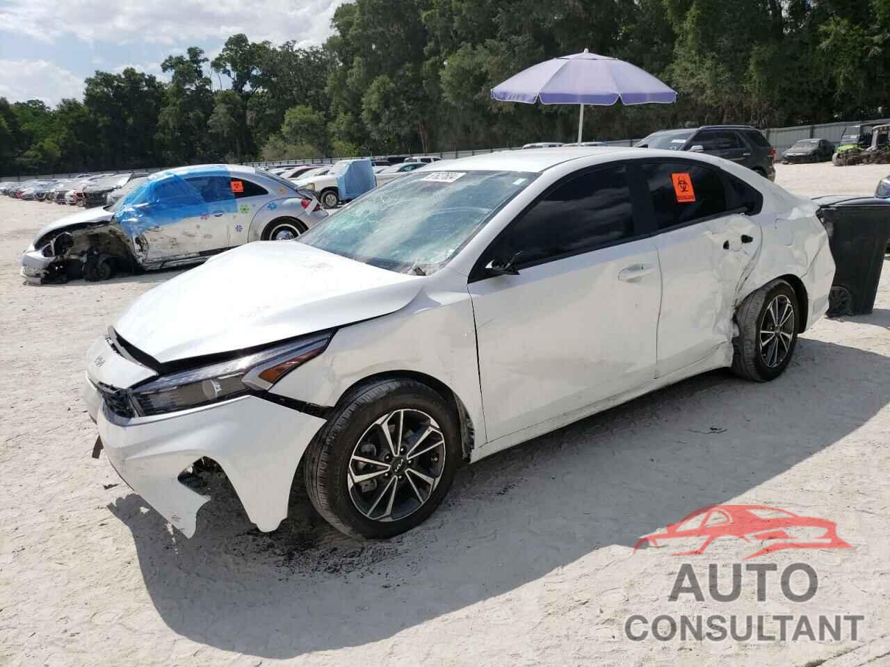 KIA FORTE 2023 - 3KPF24AD9PE644627