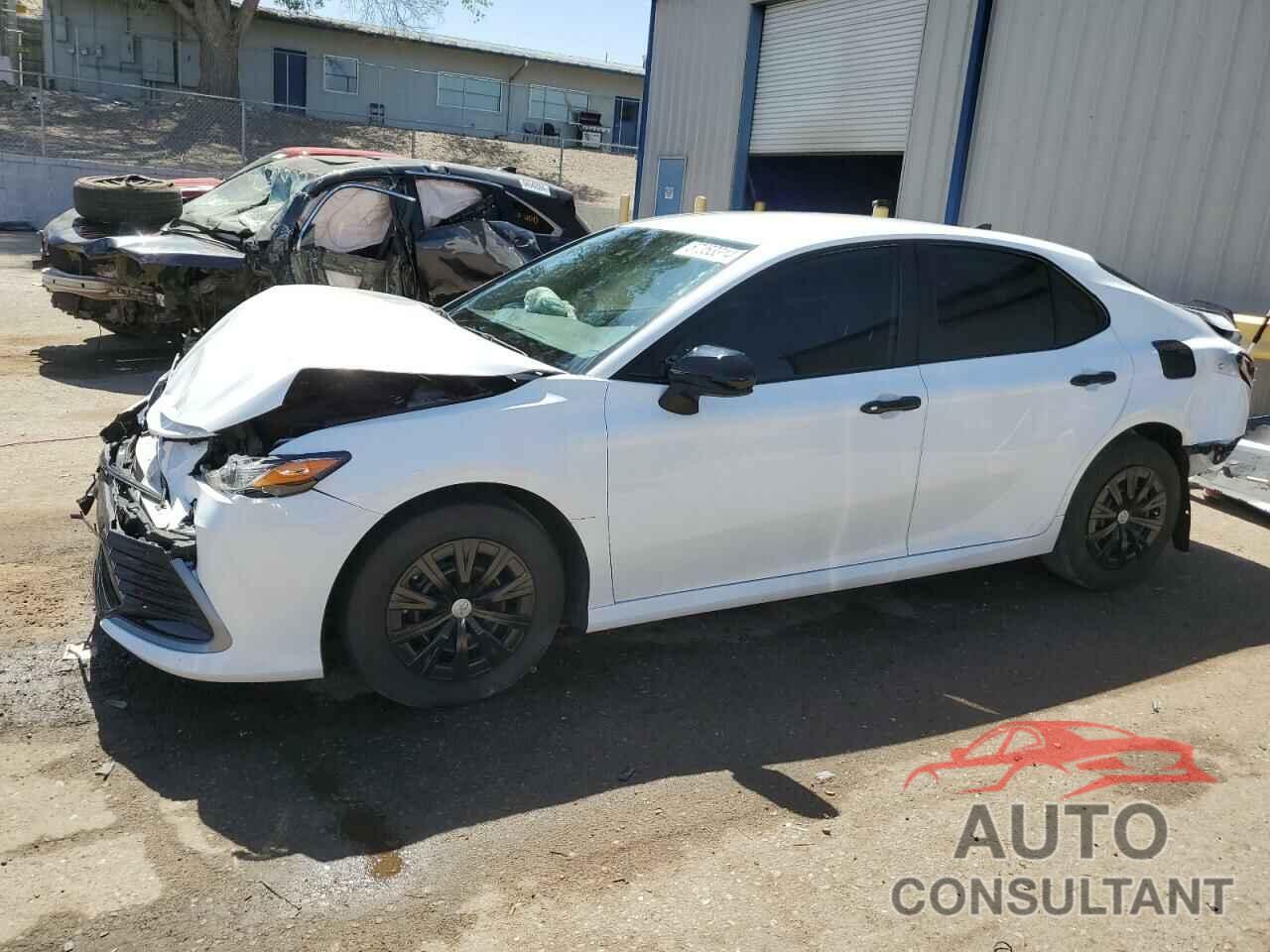 TOYOTA CAMRY 2022 - 4T1C31AK4NU040507